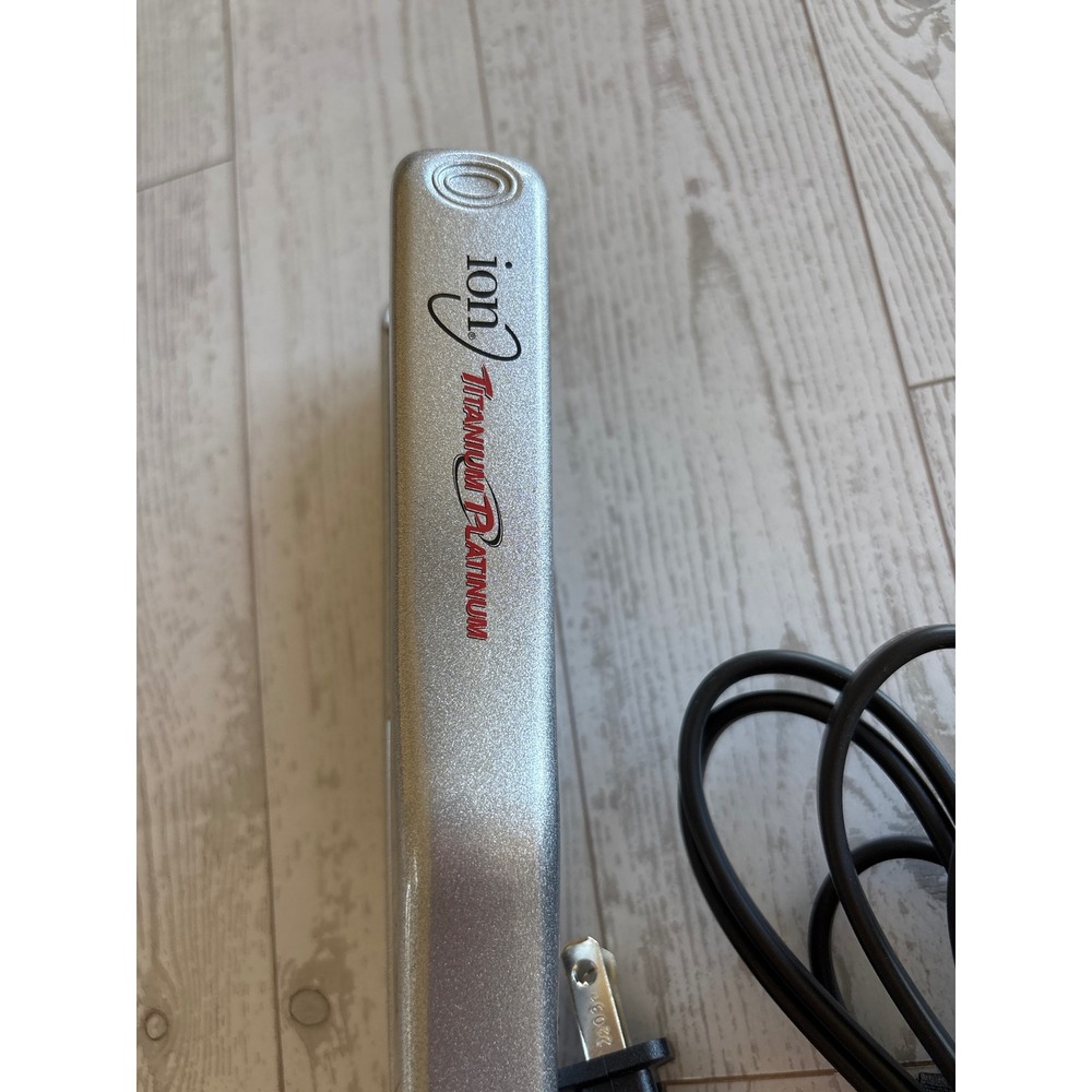 Ion Titanium Platinum 1" Hair Styling Flat Iron Straightener Mini Travel & case - Picture 3 of 5